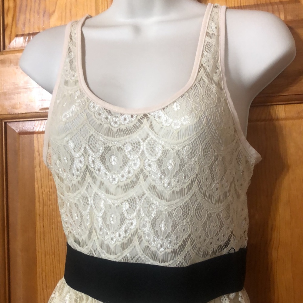 Blouse - Picture 3 of 5